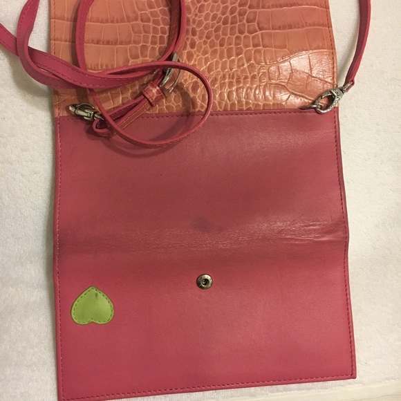 💞Sale💞Super Fun Cute Brighton Pink Purse/Wallet - Picture 5 of 8